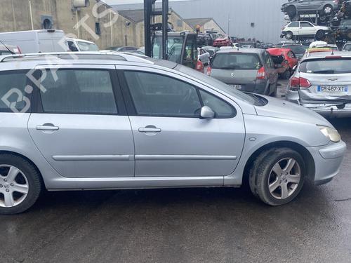 Højre baglygte PEUGEOT 307 Break (3E) 2.0 HDI 110 | BP25528265C35 