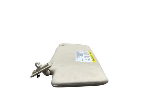 Used Right sun visor Right sun visor MERCEDES-BENZ C-CLASS (W203) C 220 CDI (203.008) (150 hp) 25526561 25526561