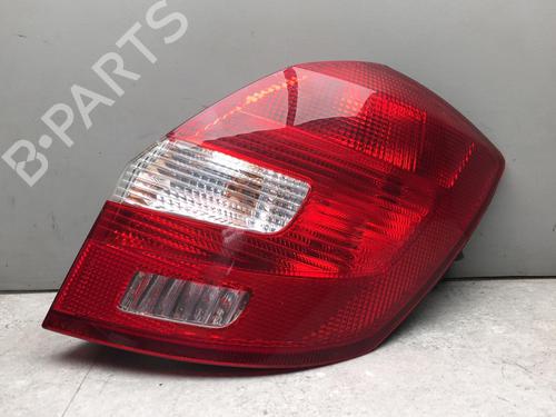 Used Right taillight SKODA FABIA II (542) 1.4 TDI (70 hp) 25538391