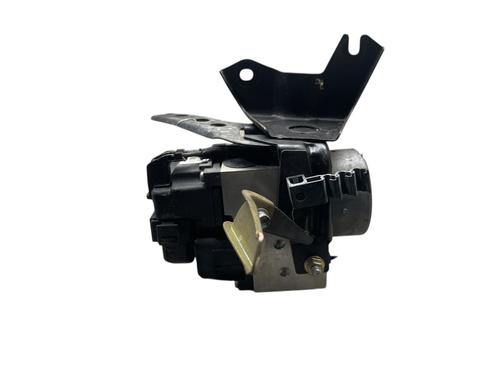 Used ABS pump ABS pump TOYOTA YARIS (_P1_) 1.0 (SCP10_, SCP10R) (65 hp) 31761945 31761945