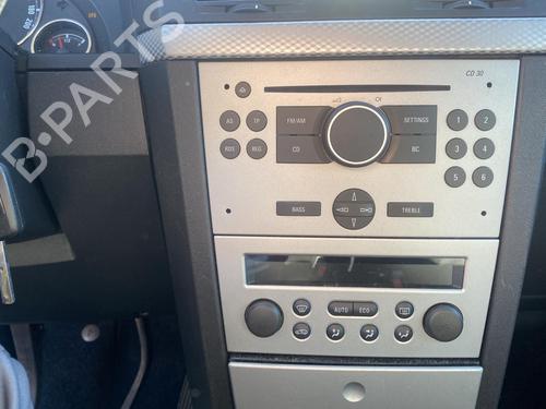 Venstre Baklys OPEL MERIVA A MPV (X03) 1.7 CDTI (E75) | BP25555531C34 