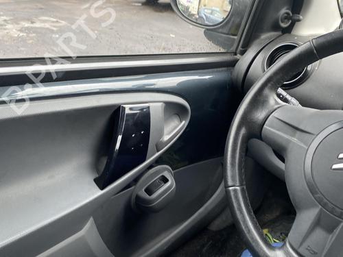 Left front door CITROËN C1 (PM_, PN_) 1.0 | BP25556852C2 