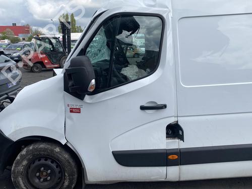 Left front fog light RENAULT MASTER III Van (FV) 2.3 dCi 145 FWD (FV0E, FV0F, FV0H, FV02, FV0M, FV0S,... | BP25573745C30  - Image 11