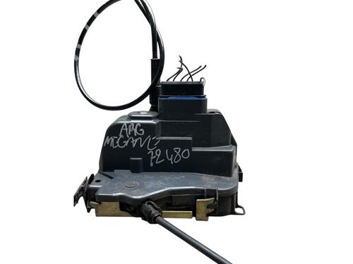 rear-left-lock-renault-megane-ii-bm01_-cm01_-2001-2002-2003-2004-2005-2006-2007-2008-2009-2010-2011-2012-27362566 main image