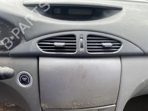 Left tailgate light RENAULT LAGUNA II (BG0/1_) 1.8 16V (BG04, BG0B, BG0C, BG0V) | BP27574255C79  - Image 23