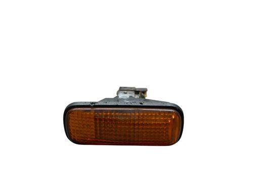Right front indicator HONDA CIVIC VI Fastback (MA, MB) 1.6 16V (MB4) | BP29749161C33