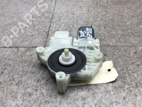 Rudehejsemotor forskærm højre PEUGEOT 308 II (LB_, LP_, LW_, LH_, L3_) 1.5 BlueHDi 130 (131 hp) 25545990