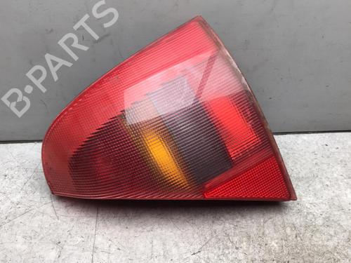 Used Right taillight Right taillight 25515402 25515402