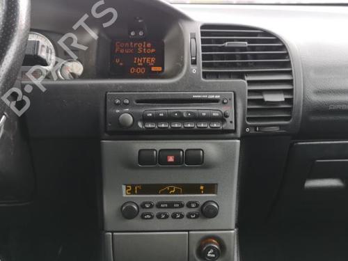 Forkjerm høyre OPEL ZAFIRA A MPV (T98) 2.2 DTI 16V (F75) | BP25524608C42 
