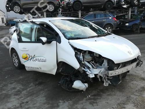 Washer pump PEUGEOT 208 I (CA_, CC_) 1.6 HDi / BlueHDi 75 | BP25516037E24 