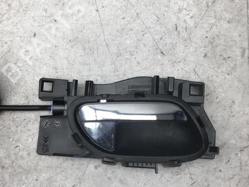 Front right lock PEUGEOT 3008 I MPV (0U_) 2.0 HDi | BP25522168C97