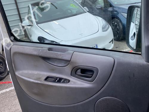 Washer pump CITROËN JUMPY II Van 1.6 HDi 90 16V | BP32752975E24  - Image 12