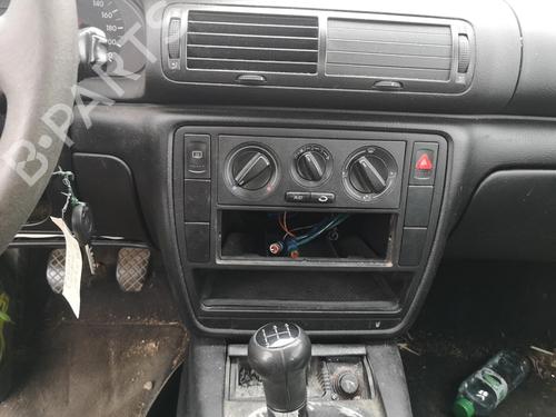 Right headlight VW PASSAT B5 (3B2) 1.9 TDI | BP25556330C29  - Image 17