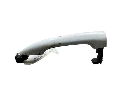 front-left-exterior-door-handle-kia-ceed-sportswagon-jd-2012-2013-2014-2015-2016-2017-2018-27659146 main image