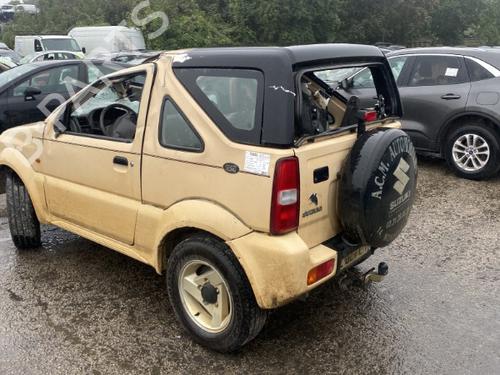 Left taillight SUZUKI JIMNY Closed Off-Road Vehicle (SN) 1.3 16V 4WD (SN413) | BP25512809C34 