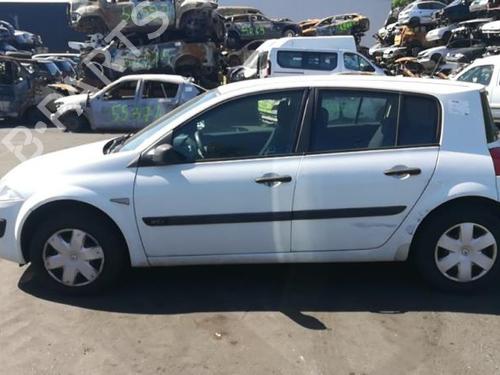 Left mirror RENAULT MEGANE II (BM0/1_, CM0/1_) 1.5 dCi (BM02, BM13, BM2A, CM02, CM13) | BP25577824C26