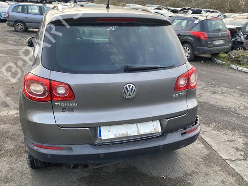 Front wiper motor VW TIGUAN (5N_) 2.0 TDI 4motion | BP28198742M29 