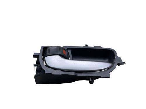 front-left-interior-door-handle-toyota-aygo-_b4_-2014-25564803 main image