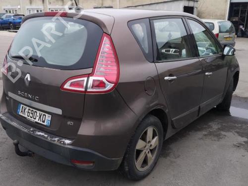 Left taillight RENAULT SCÉNIC III (JZ0/1_) 1.5 dCi | BP25517753C34 