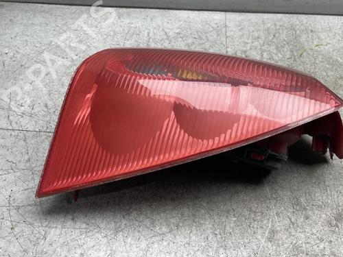 Højre baglygte PEUGEOT 307 Break (3E) 2.0 HDI 110 | BP25528265C35 