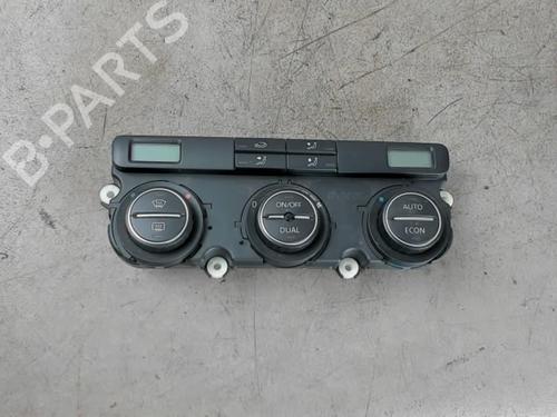 AC Styreenhet / Manøvreringsenhet VW JETTA III (1K2) 1.9 TDI (105 hp) 25560415