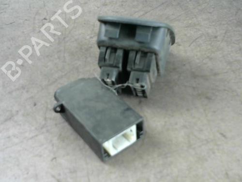 Used Switch RENAULT MEGANE Scenic (JA0/1_) 1.6 16V (JA0B, JA04, JA11, JA00) (107 hp) 25579365