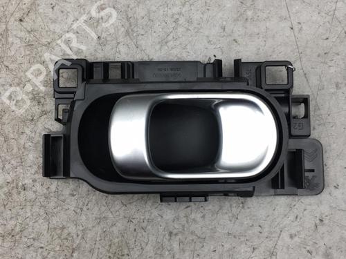 Used Rear left interior door handle Rear left interior door handle CITROËN C3 III (SX) 1.2 PureTech 82 (83 hp) 25555730 25555730