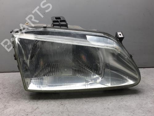 Used Right headlight Right headlight RENAULT MEGANE I (BA0/1_) 1.6 e (BA0F, BA0S) (90 hp) 25579937 25579937
