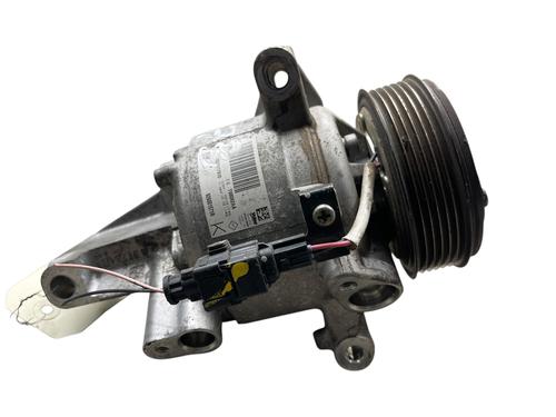 AC-Kompressor DACIA SANDERO II 1.5 Blue dCi 95 (B8JL) (95 hp) 30457119