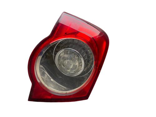 Używane Lampa tylna lewa VW PASSAT B6 (3C2) 1.9 TDI (105 hp) 25513080