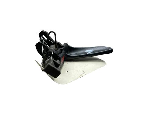 Used Front left interior door handle Front left interior door handle MAZDA 5 (CR) 2.0 CD (CR19) (143 hp) 25572684 25572684