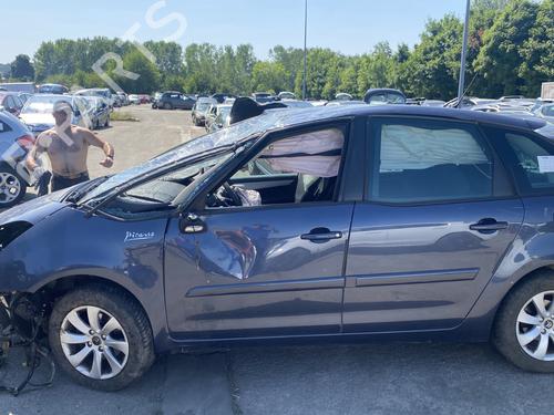 Fuse box CITROËN C4 Picasso I MPV (UD_) 1.6 HDi 110 | BP31355767E1