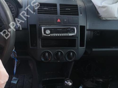 Høyre foran invendig håndtak VW POLO (9N_, 9A_) 1.4 TDI | BP25555192I14 