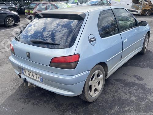 Højre baglygte PEUGEOT 306 Hatchback (7A, 7C, N3, N5) 2.0 HDI 90 | BP25551441C35 