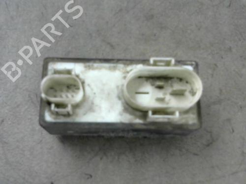 Used Electronic module VW GOLF III Variant (1H5) 2.0 (115 hp) 25532608