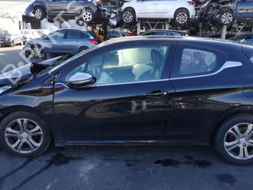 Third brake light PEUGEOT 208 I (CA_, CC_) 1.6 HDi | BP25519885L11 