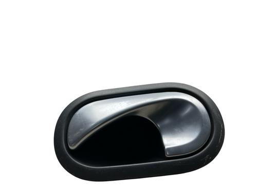 Used Rear left interior door handle Rear left interior door handle RENAULT SCÉNIC II (JM0/1_) 1.5 dCi (JM1E, JM16) (106 hp) 25527816 25527816