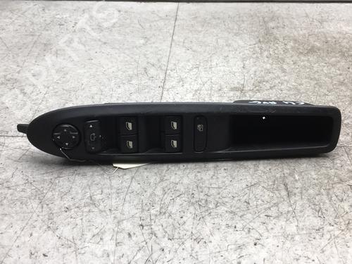 Used Left front window switch CITROËN C4 II (NC_) 1.6 HDi 115 (114 hp) 25546128