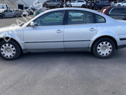 Forkjerm venstre VW PASSAT B5.5 (3B3) 1.9 TDI | BP25514802C41 