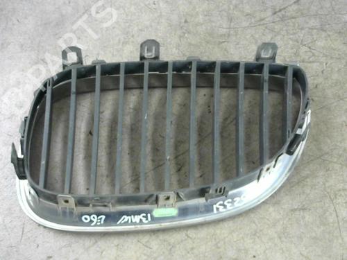 grille-bmw-5-e60-2001-2002-2003-2004-2005-2006-2007-2008-2009-2010-25579116 main image