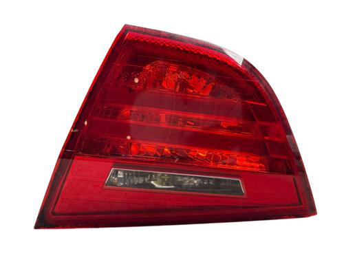 Heckleuchte rechts hinten für BMW 3 (E90) 325 d (197 hp) 25919948