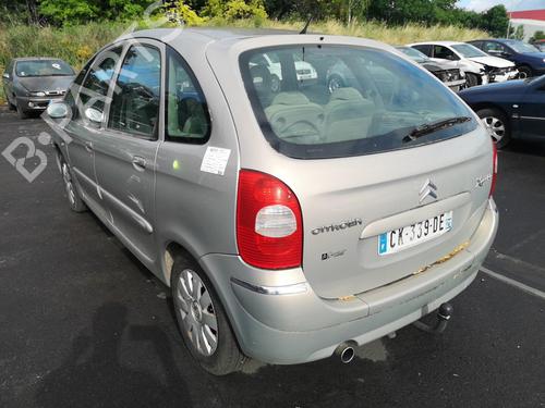 Left headlight CITROËN XSARA PICASSO (N68) 1.6 HDi | BP25556464C28 