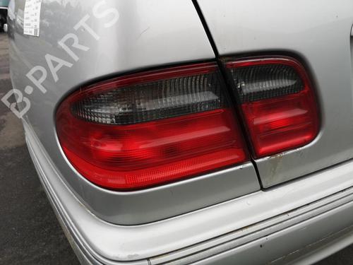 Left tailgate light MERCEDES-BENZ E-CLASS (W210) E 320 CDI (210.026) | BP25538112C79 - Image 31