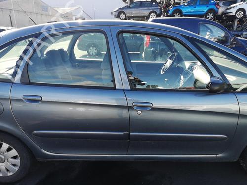 Left mirror CITROËN XSARA PICASSO (N68) 1.6 HDi | BP25585570C26