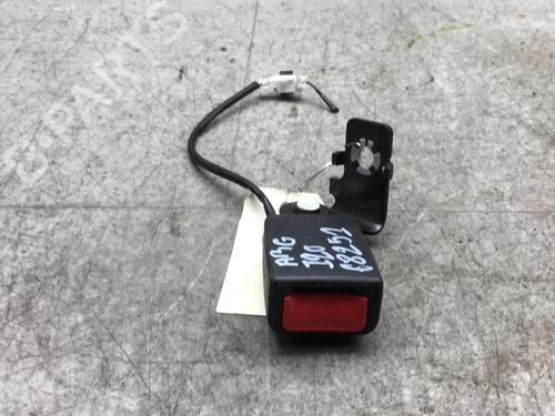 Used Seat buckle HYUNDAI i20 I (PB, PBT) 1.4 CRDi (75 hp) 25556896