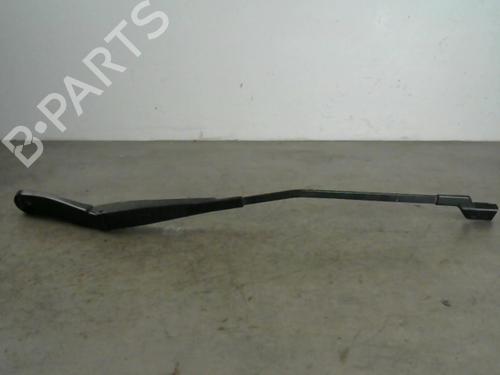Front windshield wiper arm VOLVO XC60 I SUV (156) 2.4 D / D3 / D4 AWD 31364304