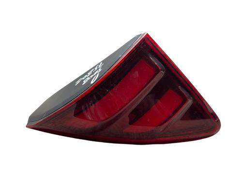 Used Right tailgate light Right tailgate light PEUGEOT 3008 I MPV (0U_) 1.6 BlueHDi 120 (120 hp) 30440768 30440768