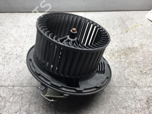 Heater blower motor BMW 1 (E87) 118 d | BP25548566M62 