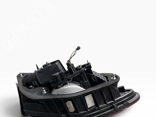right-tailgate-light-seat-leon-5f1-2012-2013-2014-2015-2016-2017-2018-2019-2020-2021-33701465 main image