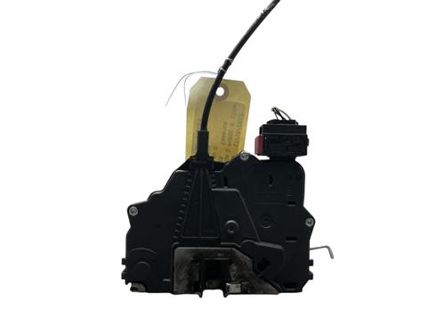 Used Front right lock OPEL CORSA D (S07) 1.2 (L08, L68) (86 hp) 25571252